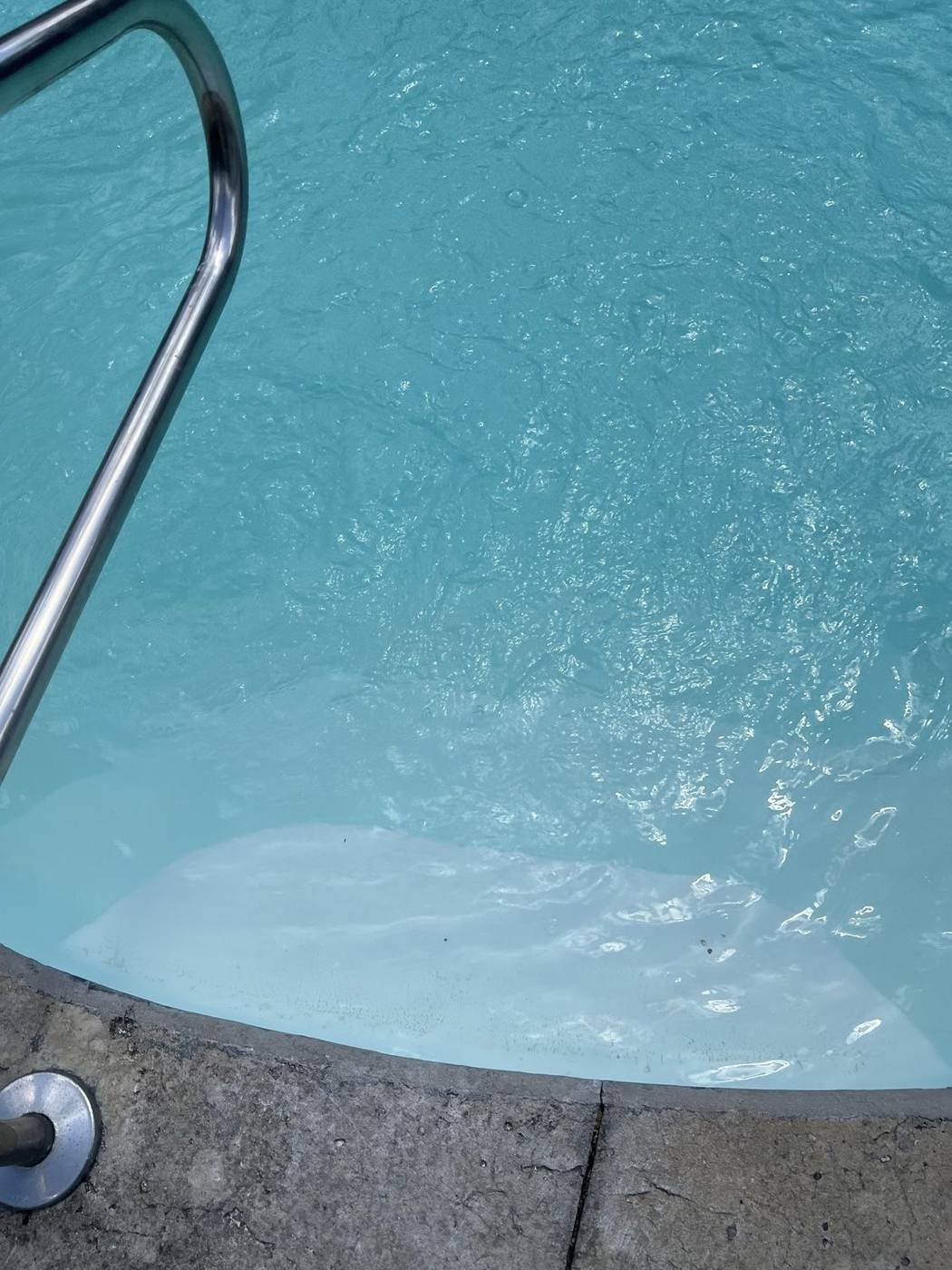 Clear pool water after treatment